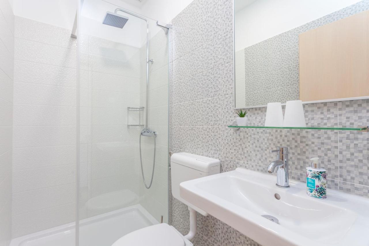 Apartments & Rooms Alagic 马卡尔斯卡 外观 照片