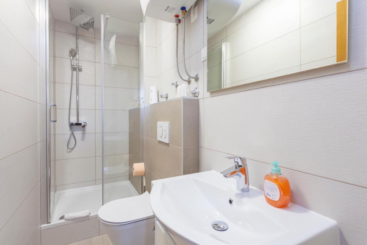 Apartments & Rooms Alagic 马卡尔斯卡 外观 照片